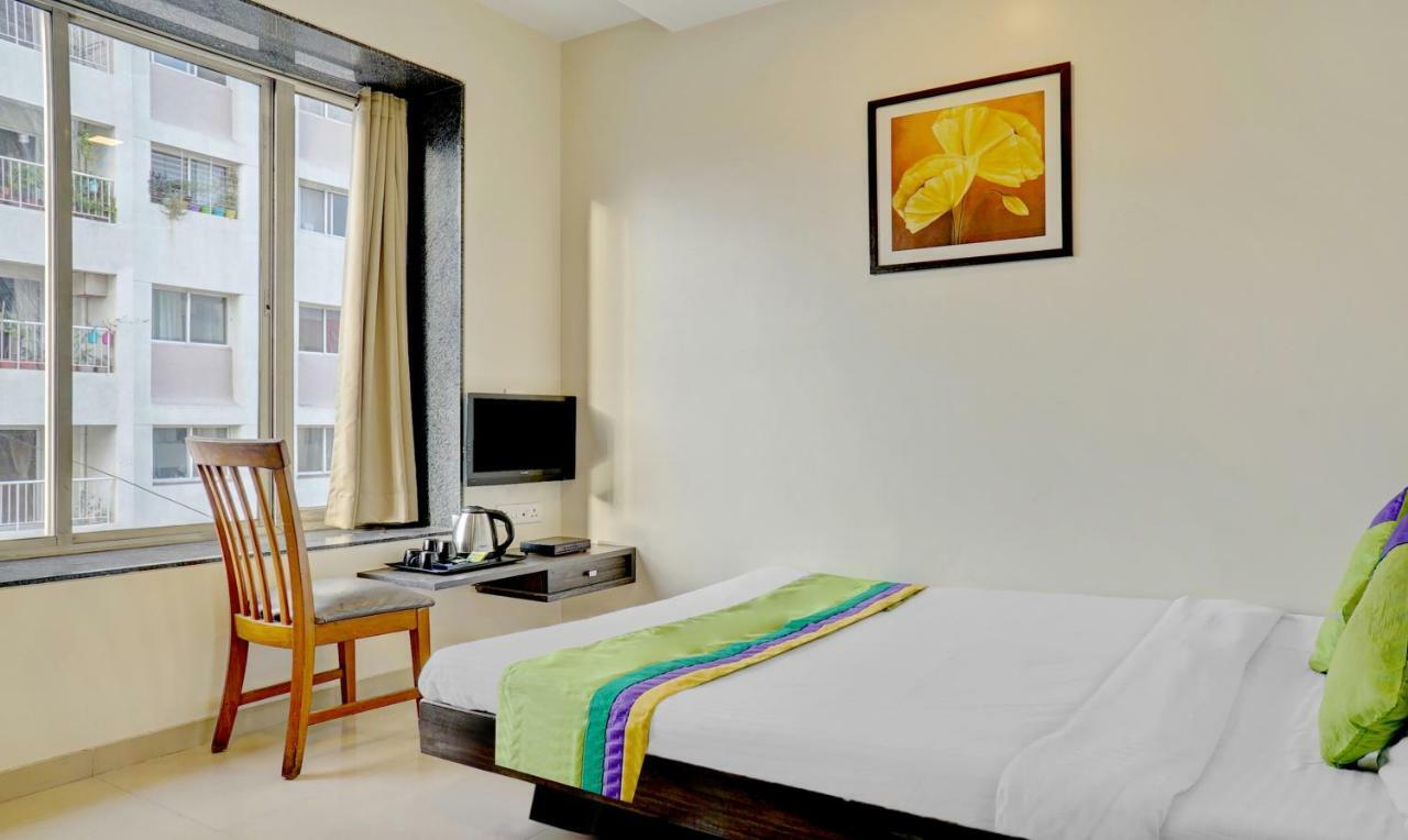 Treebo Bhagyashree Executive Hotel Mundhva Buitenkant foto